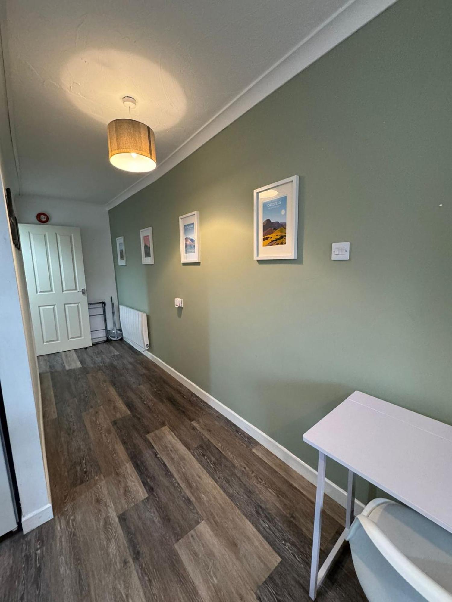 5B Queens Street, Уайтхейвън Екстериор снимка