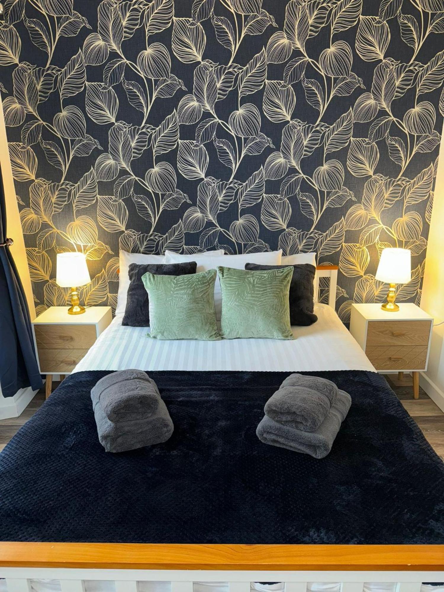 5B Queens Street, Уайтхейвън Екстериор снимка
